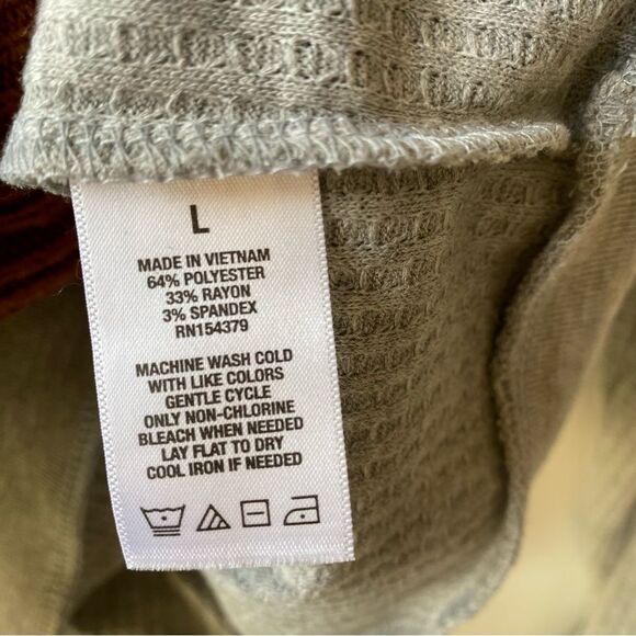 aeropostale gray waffle knit long sleeve caged neck top - Picture 6 of 8